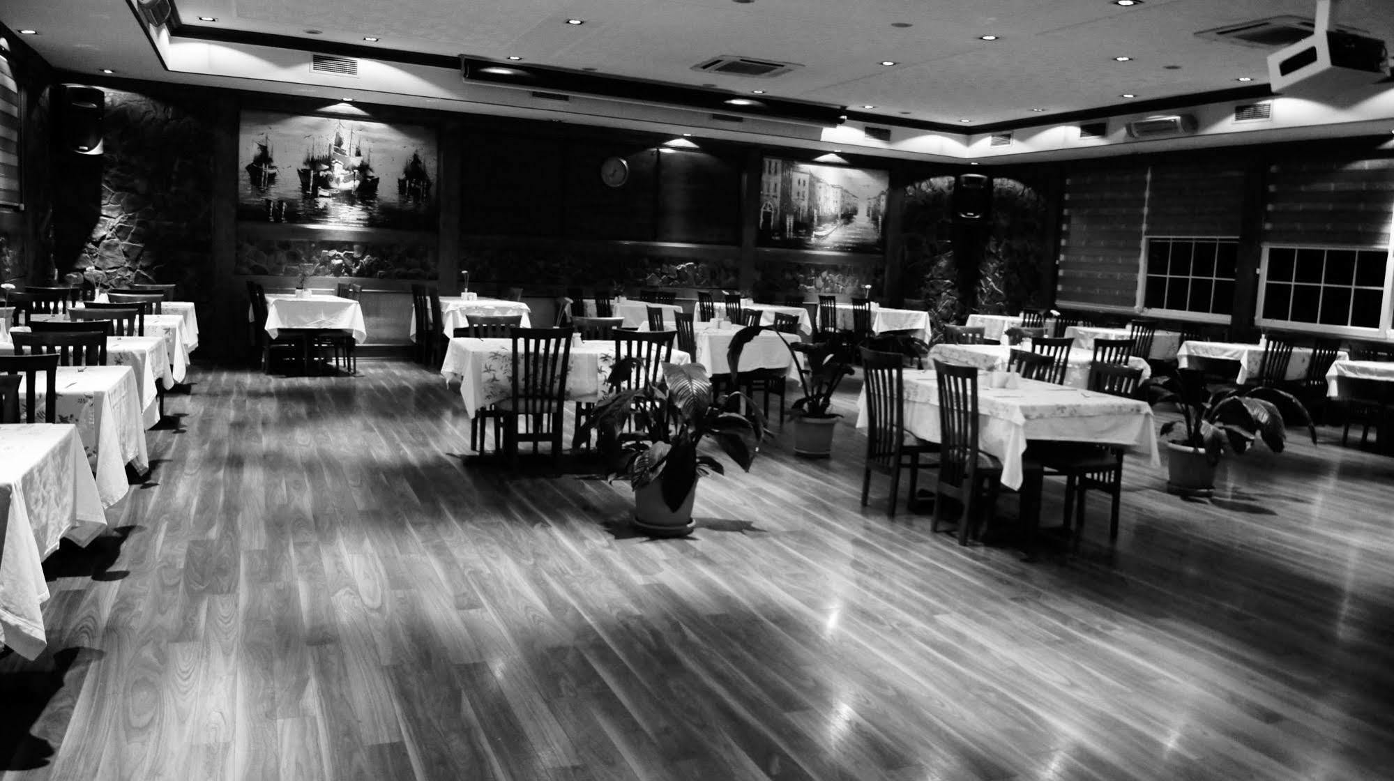 Elit Palas Hotel Ankara Extérieur photo